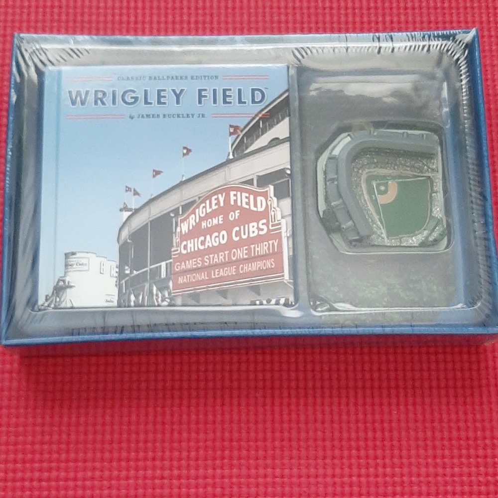 Chicago Wrigley Field classic ballparks edition